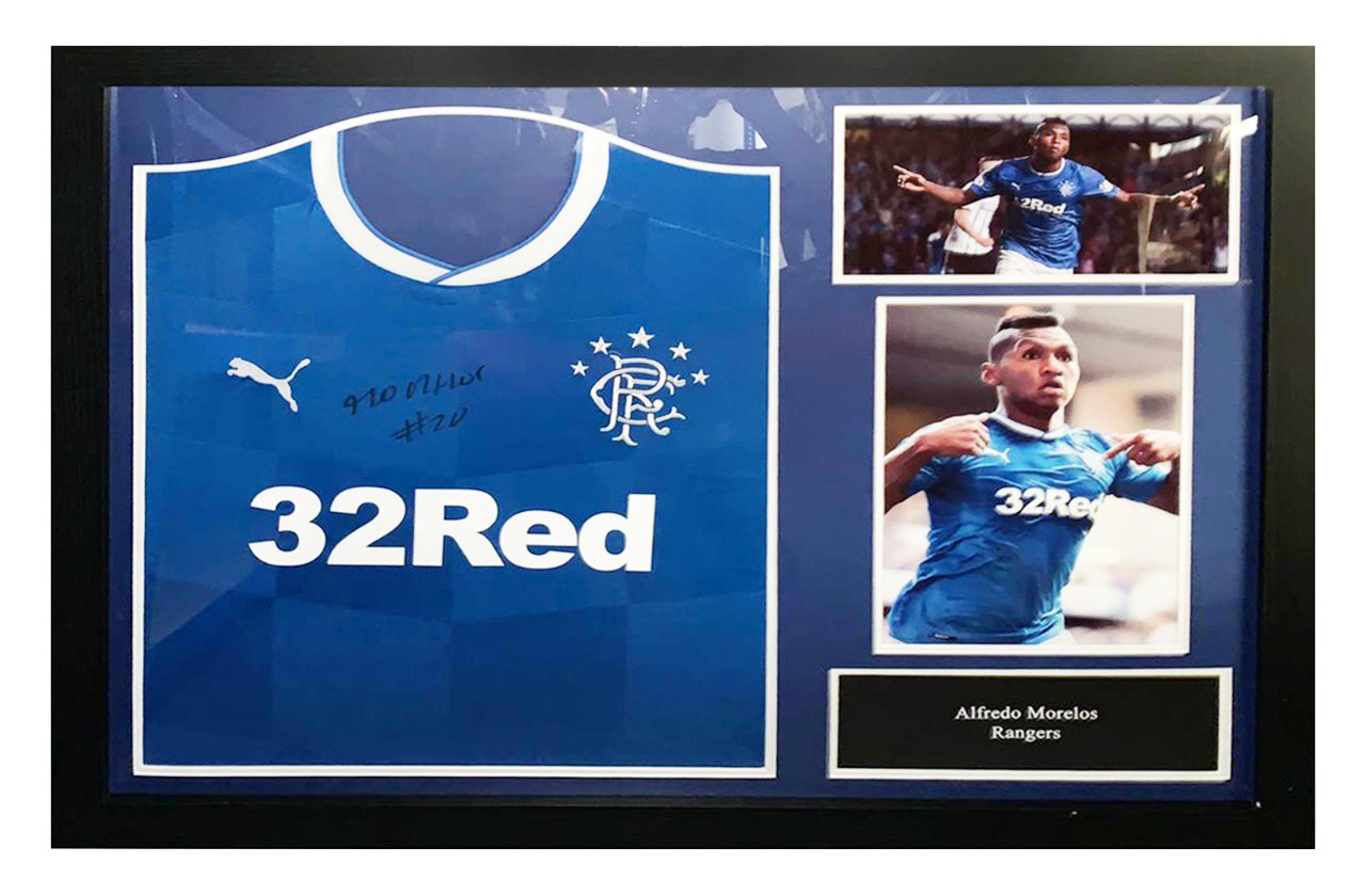 Icon autograph aqua. Alfredo Morelos sign.