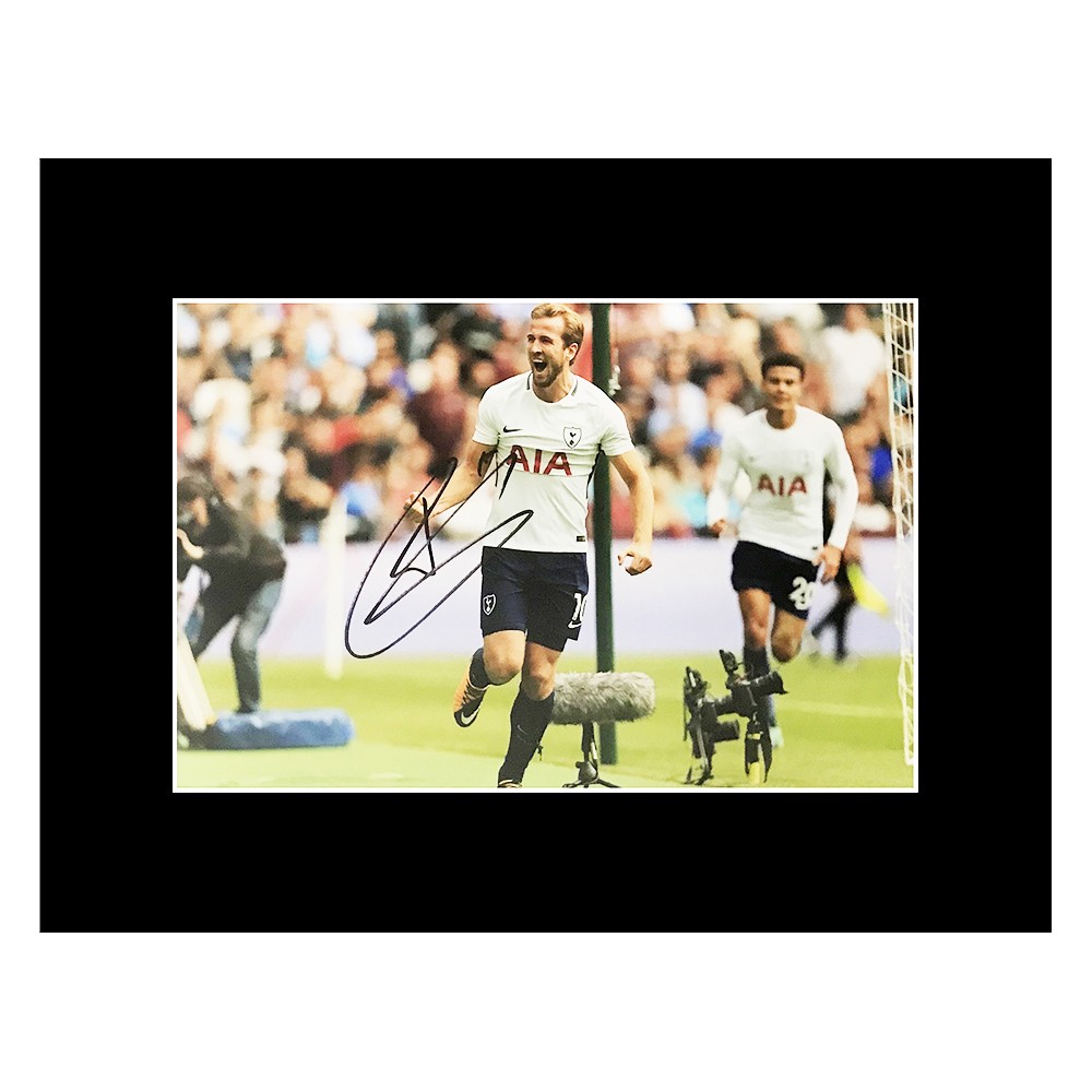 Signed Harry Kane Photo Display - Tottenham Hotspur Icon