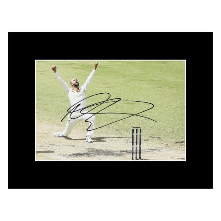 Signed Nathan Lyon Photo Display 16x12 - Australia Cricket Autograph