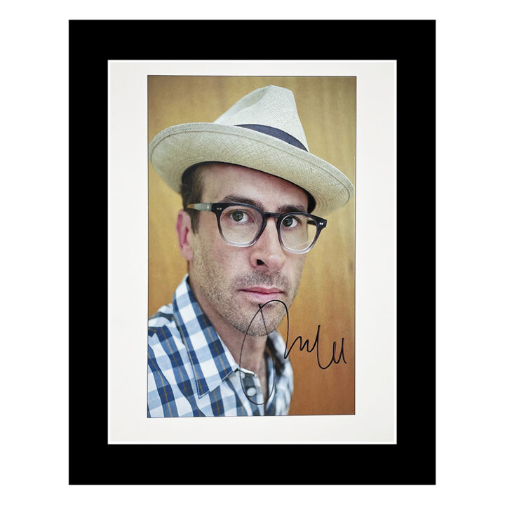 Jason Lee Signed Photo Display - 10x8 Film Icon Autograph