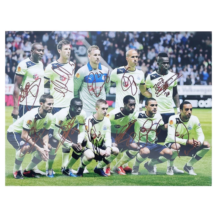 Signed Newcastle United Poster Photo - Premier League Squad Autograph