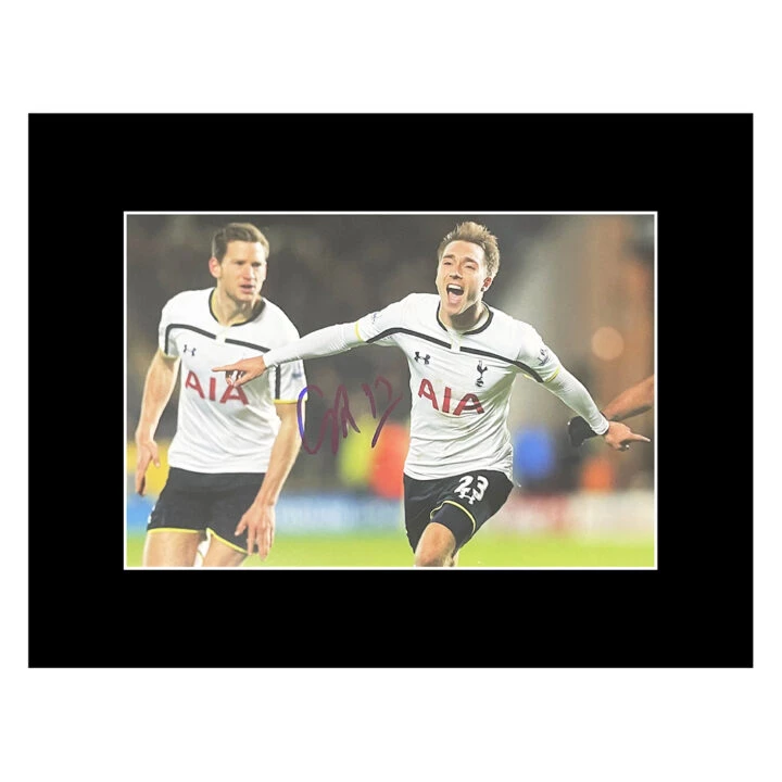 Signed Christian Eriksen Photo Display - 16x12 Tottenham Hotspur Icon