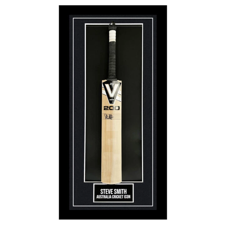 Signed Steve Smith Framed Bat - Australia Cricket Icon