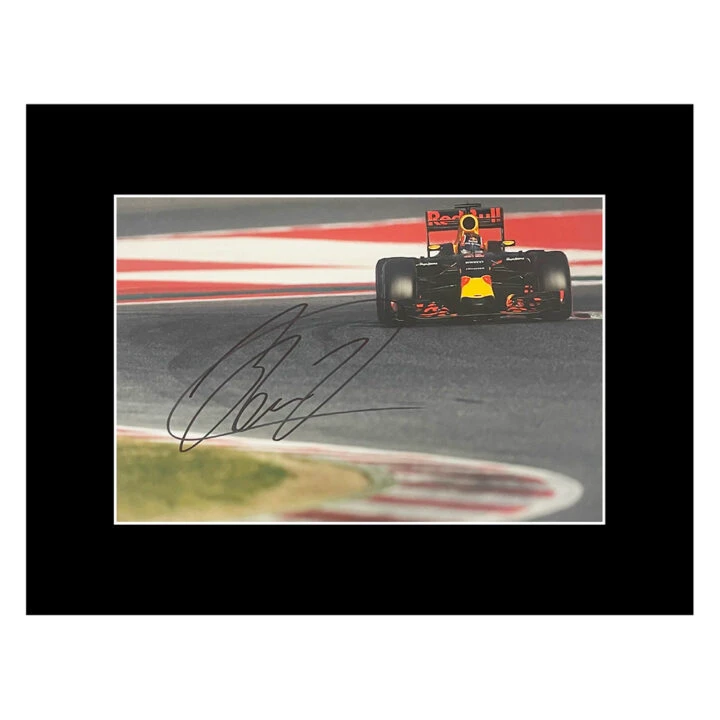 Daniil Kvyat Signed Photo Display - 16x12 Formula One Autograph