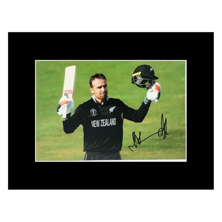 Signed Tom Blundell Photo Display – 16×12 New Zealand Icon