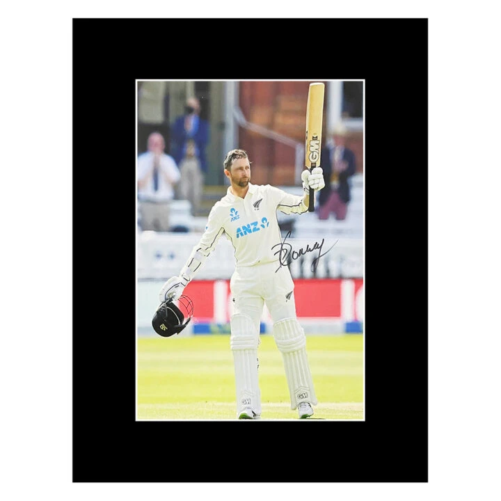 Autograph Devon Conway Photo Display 16x12 - New Zealand Test Cricket