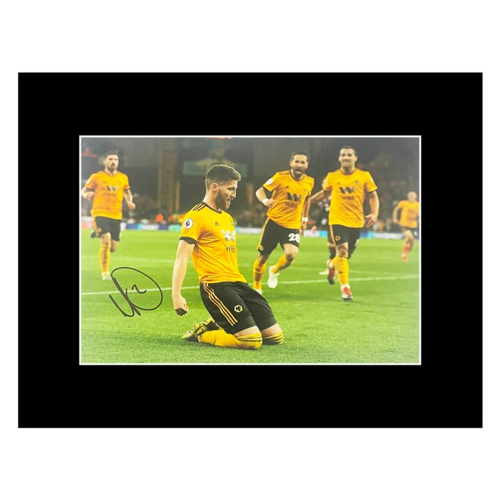 Autograph Matt Doherty Photo Display 16x12 - Wolves Icon