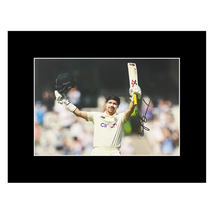 Autograph Rory Burns Photo Display 16x12 - England Cricket Icon