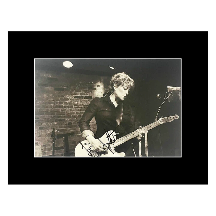 Katrina Leskanich Autograph Photo Display 16x12 - Music Icon