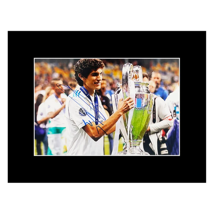Signed Jesus Vallejo Photo Display - 16x12 Champions League Winner 2018