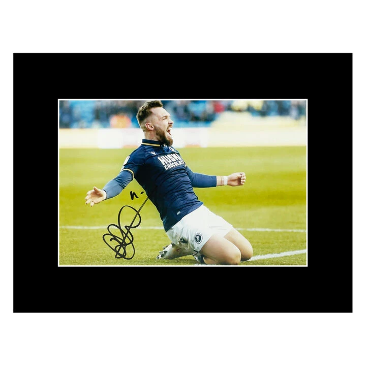 Signed Tom Bradshaw Photo Display - 16x12 Millwall FC Icon