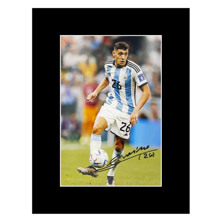 Signed Nahuel Molina Photo Display - 16x12 World Cup Winner 2022