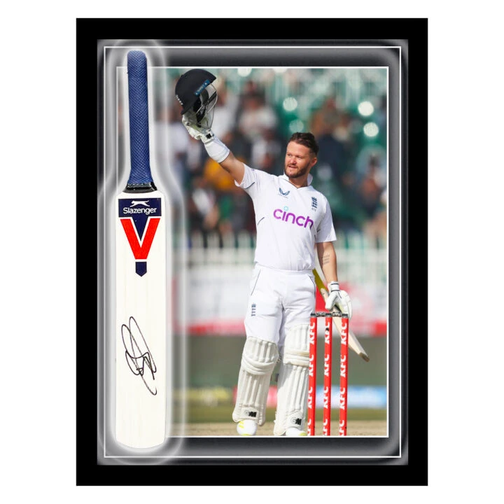 Signed Ben Duckett Mini Bat Framed Dome - England Cricket Icon