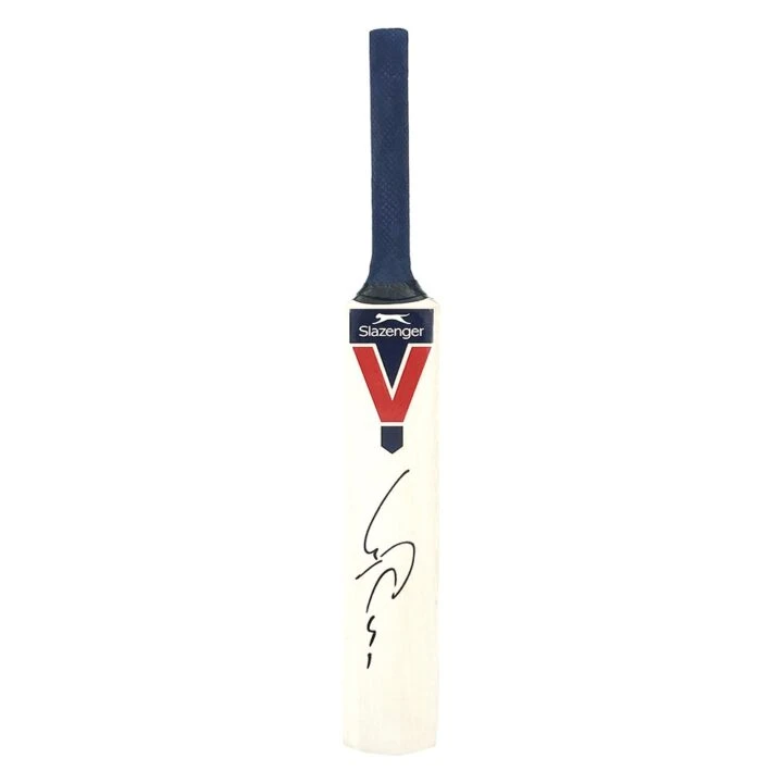 Signed Abdul Razzaq Mini Bat - Pakistan Cricket Icon