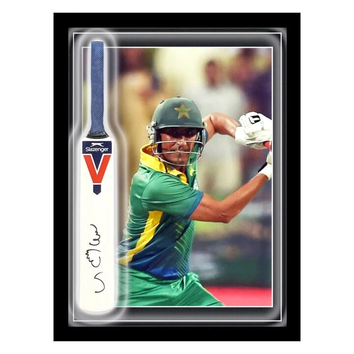 Signed Younis Khan Mini Bat Framed Dome - T20 World Cup Winner 2009