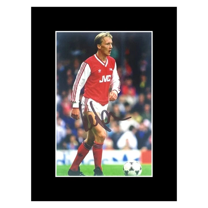 Signed Lee Dixon Photo Display - 8x6 Arsenal F.C. Icon