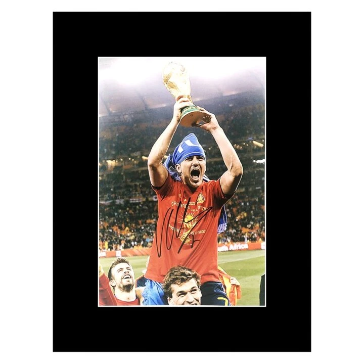 Signed David Villa Photo Display 16x12 - World Cup Winner 2010