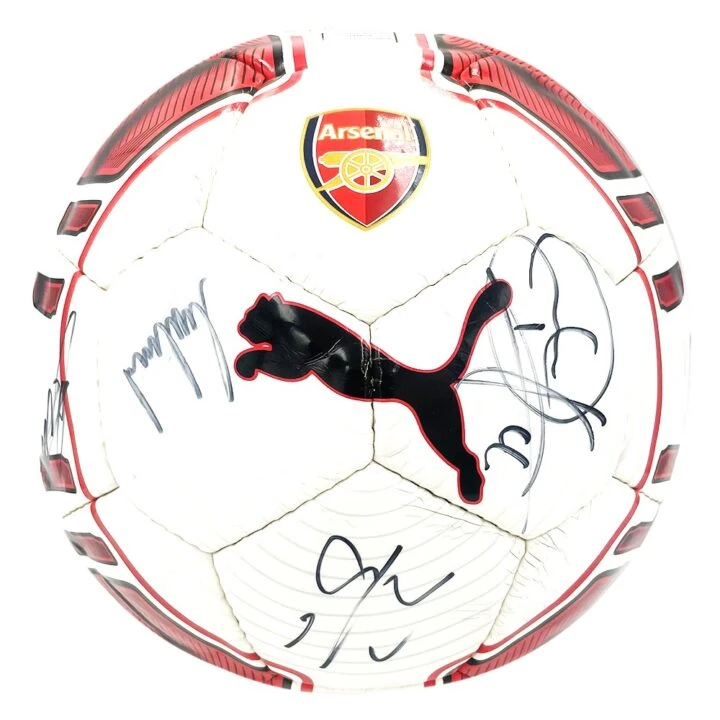 Signed Arsenal F.C. Football - FA Cup Winners 2017